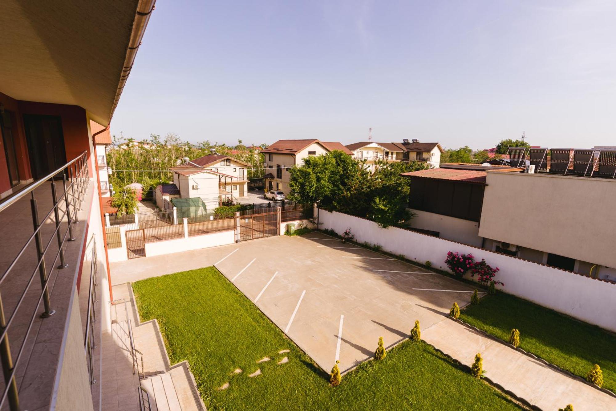 Casa Leahu Hotel Costineşti Exterior foto